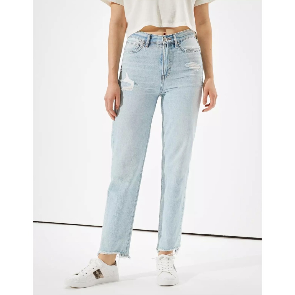 American Eagle Highest Rise 90s Boyfriend Jeans Light Wash Distressed Size 8